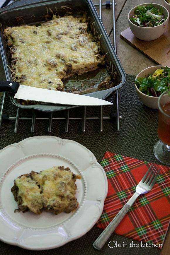 Zapiekanka z kurczakiem i pieczarkami