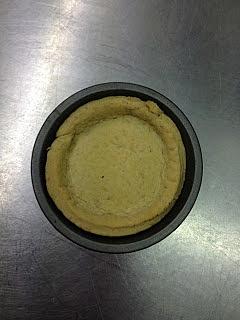 Tarta z pieczonymi warzywami i serem Brie
