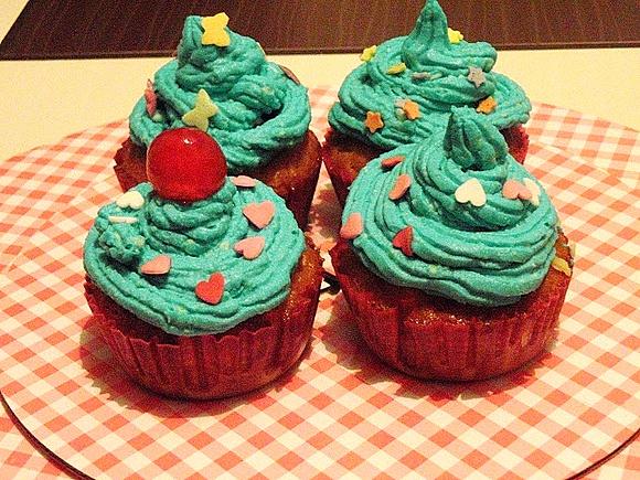 Cookie Dough Cupcakes