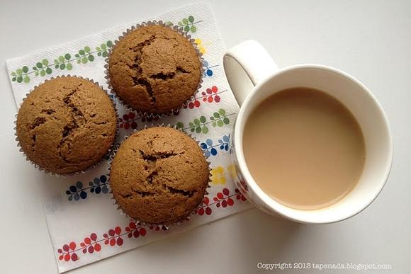 Muffinki kawowe nadziewane chałwą
