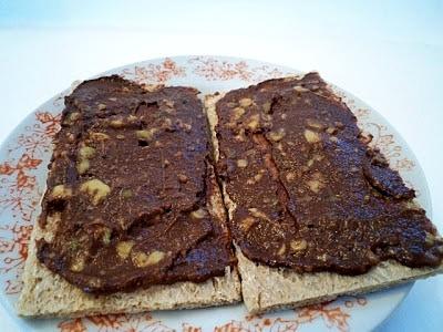 Oszukana nutella z awokado