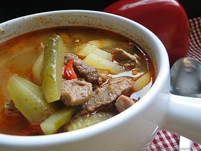 Zupa gulaszowa