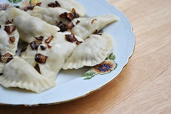 Pierogi z mięsem