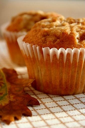 Muffiny imbirowe z gruszkami