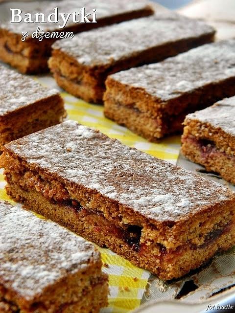 Bandytki z dżemem - kruche ciasteczka cynamonowe z nadzieniem
