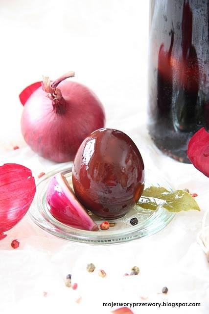 Jaja marynowane w occie balsamicznym