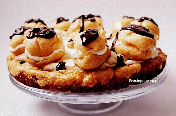 Gateau St. Honore z moją przeróbką.