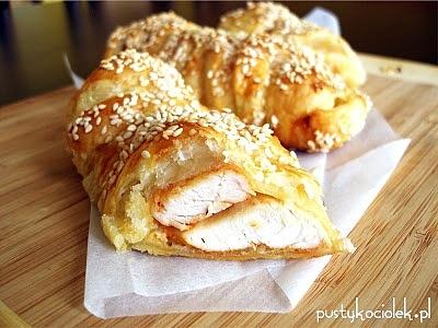 Kurczak w cieście francuskim