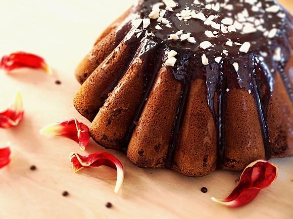 Nutellowa babka z orzechami