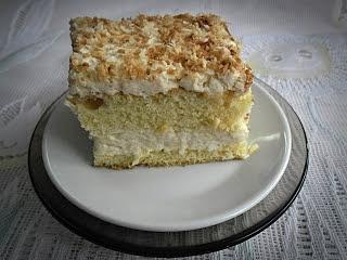 Ciasto z masą budyniową i posypką kokosową