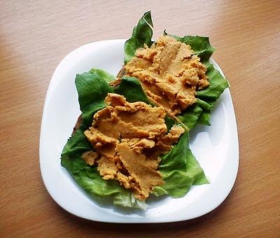 Hummus z pieczonej ciecierzycy na ostro