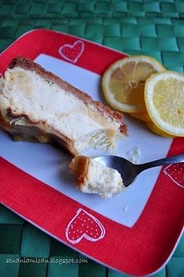 Sernik rozpusta z białą czekoladą i lemon curd