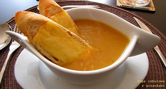 Zupa cebulowa