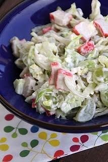 Sałatka z surimi i awokado