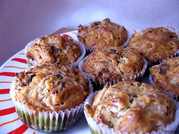 Muffiny z kapustą i grzybami