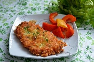 Filet z kurczaka w serowo-tymiankowej panierce