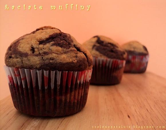 Łaciate muffiny z cytrynową nutą