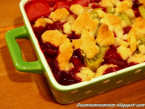 Owocowe crumble - pyszny i zdrowy deser na wiosnę