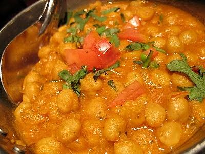 Chana Masala - ciecierzyca ze szpinakiem lub z pomidorami