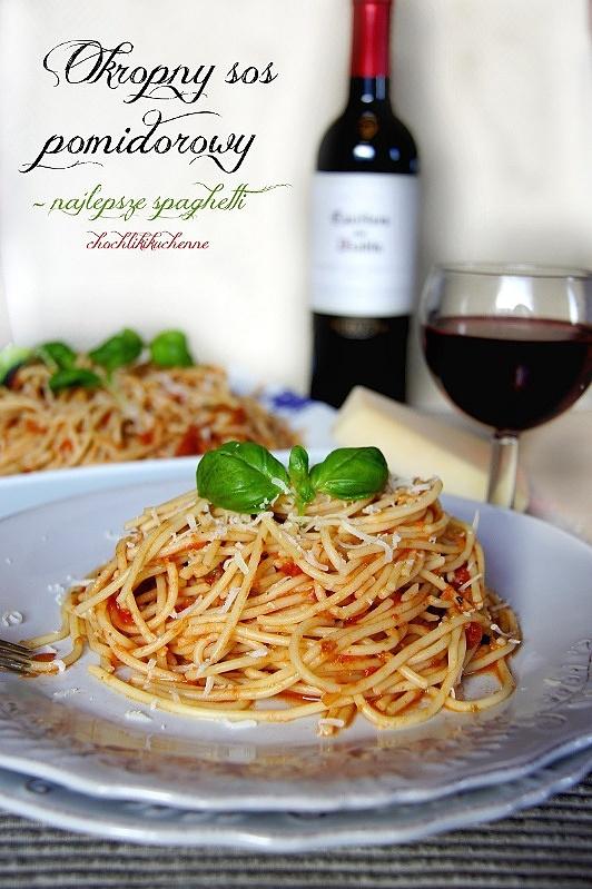 Okropny sos pomidorowy do spaghetti - przepis Tomasza