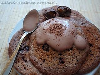 Pancakes czekoladowo-kakaowe w sosie własnym
