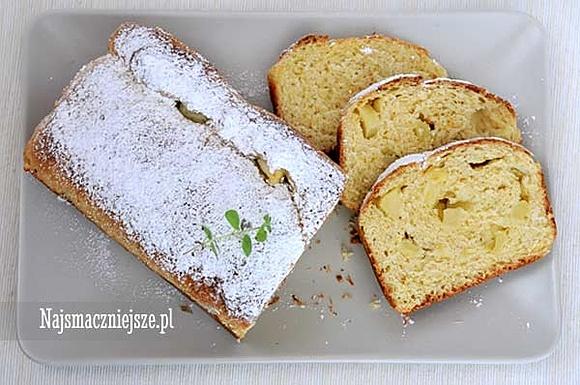 Ciasto drożdżowe z jabłkami