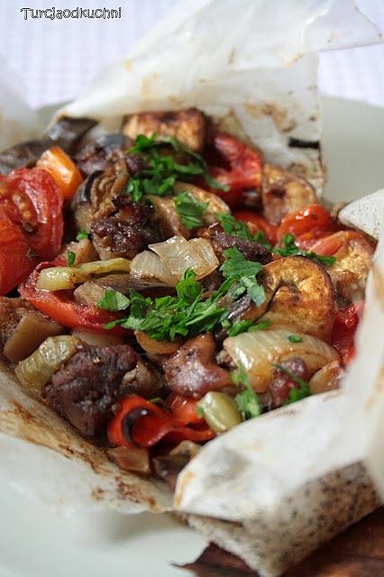 Papierowy kebab czyli kağıt kebabı