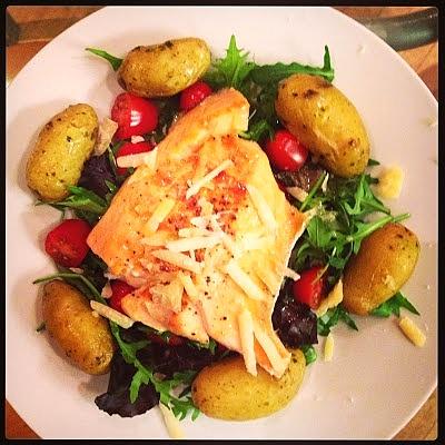 Grillowany łosoś w sosie musztardowo-miodowym