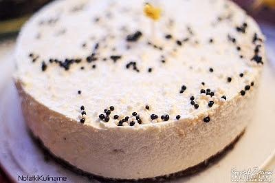 Tort kokosowo-malinowy