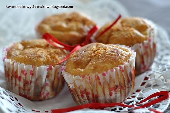 Jogurtowe muffinki z żurawiną i kokosem