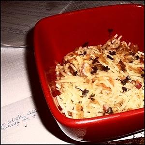 Zdrowy i chrupiący makaron – przepis ekspresowy