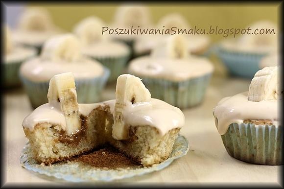 Cupcakes z kajmakiem i bananem