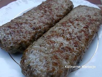 Bifteki w cieście francuskim