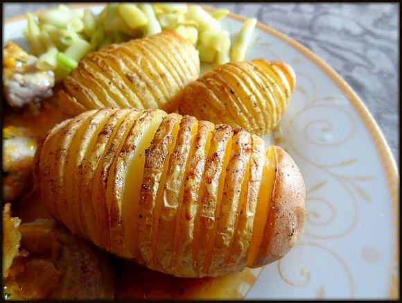 Ziemniaki Hasselback