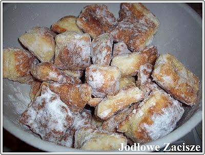 Szybkie pączki jogurtowe