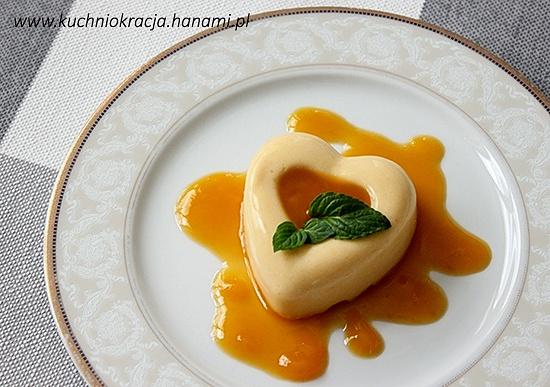 Panna cotta z musem z mango