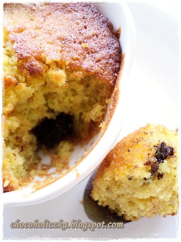 Pożywne muffiny pomarańczowe z czekoladą