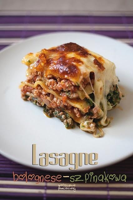 Lasagne bolognese ze szpinakiem
