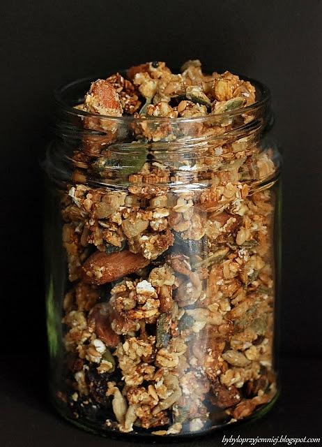 Wieloziarnista granola imbirowa