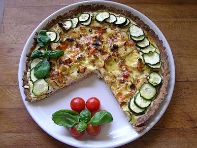 Tarta razowa z kurczakiem i warzywami