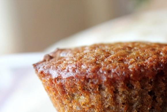 Muffinki z żurawiną i kompotem, kolorowe i kosmiczne