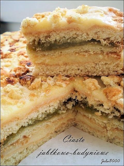 Jabłkowo-budyniowe ciasto na deszczowe popołudnie