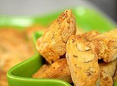Cantucci - Włoskie kruche ciasteczka z migdałami i aromatem cytrusowym
