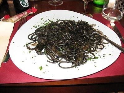 Spaghetti al nero di sepia