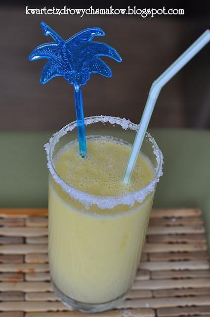 Smoothie z mango na słoneczny dzień