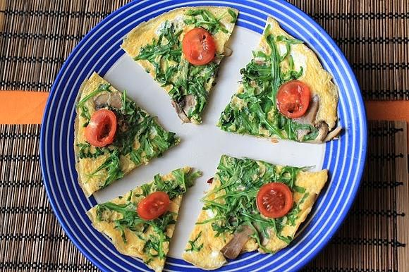 Śniadaniowa pizza light