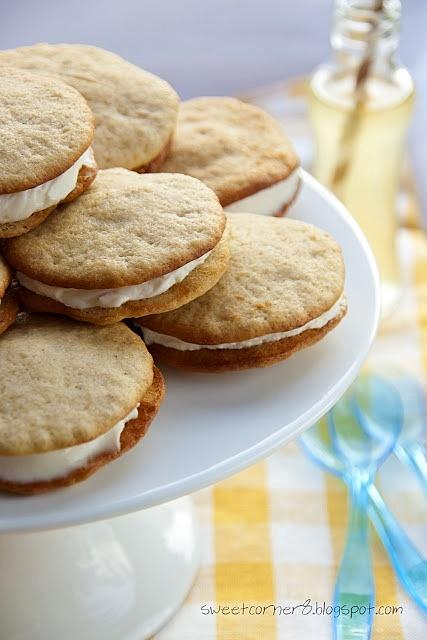 Bananowe whoopie pies z kremem mascarpone