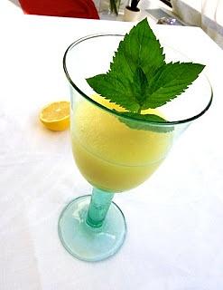 Sorbet ananasowy z limonką