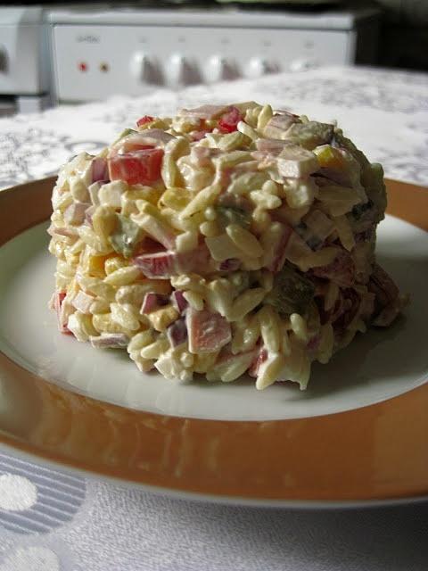 Sałatka makaronowa
