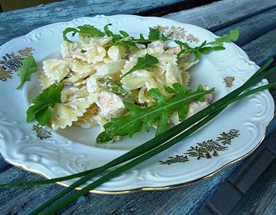 Farfalle z kurczakiem i szparagami